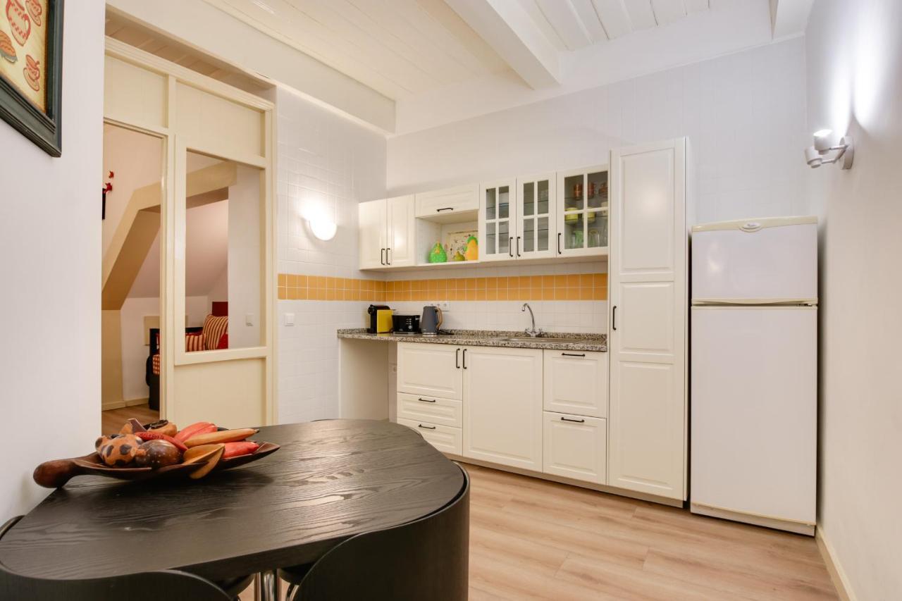 Charming New Apartment In The Heart Of Лиссабон Экстерьер фото